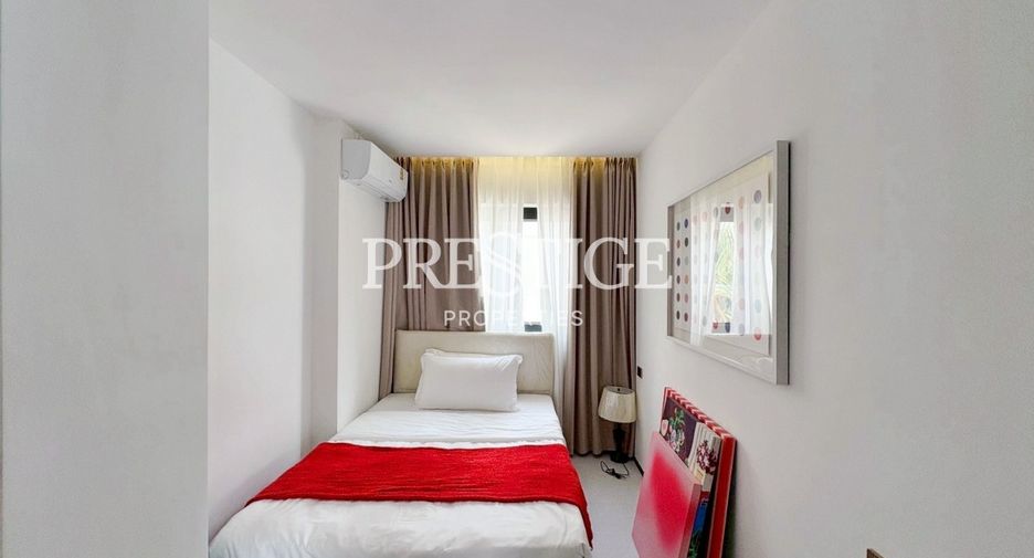 Casa en venta de 8 habitaciones en Sattahip, Chonburi