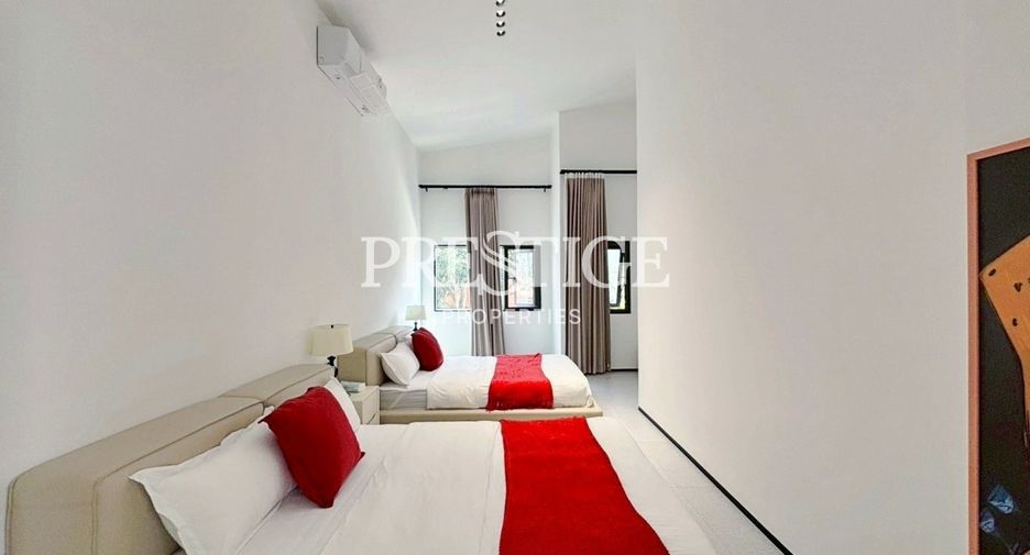 Casa en venta de 8 habitaciones en Sattahip, Chonburi
