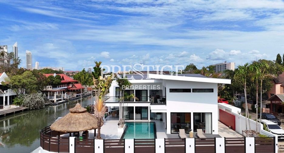 Casa en venta de 8 habitaciones en Sattahip, Chonburi