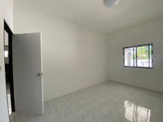 Haus zum Kauf mit 2 Zimmer in Mueang Rayong, Rayong