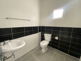 Haus zum Kauf mit 2 Zimmer in Mueang Rayong, Rayong