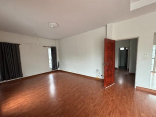 For sale 3 bedrooms house in Mueang Rayong, Rayong