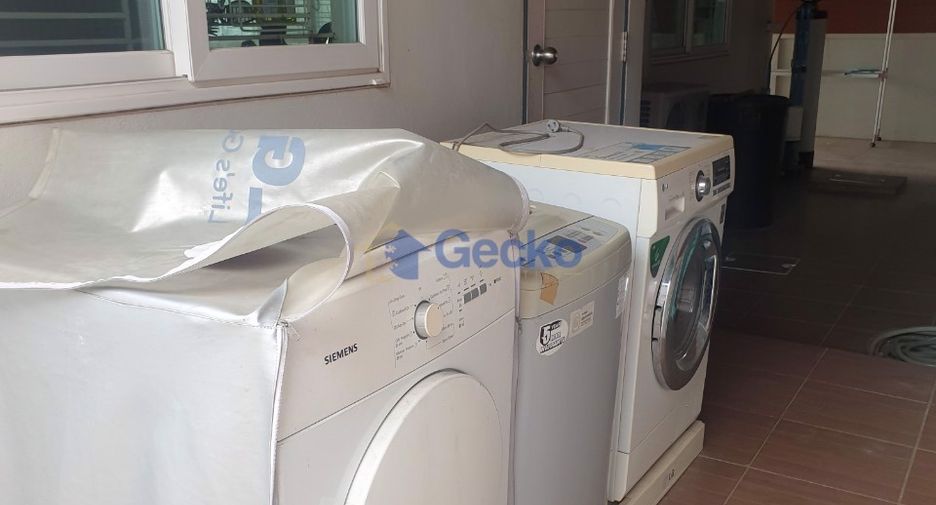Casa en venta de 3 habitaciones en Bang Lamung, Chonburi