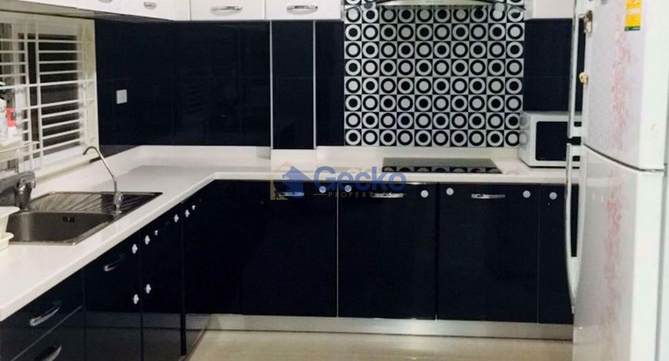 Casa en venta de 3 habitaciones en Bang Lamung, Chonburi