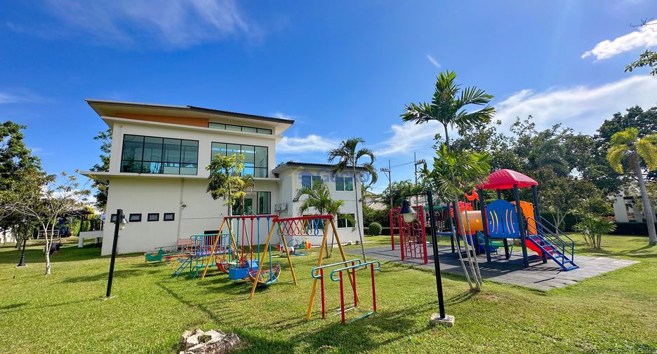 Casa en venta de 3 habitaciones en Bang Lamung, Chonburi