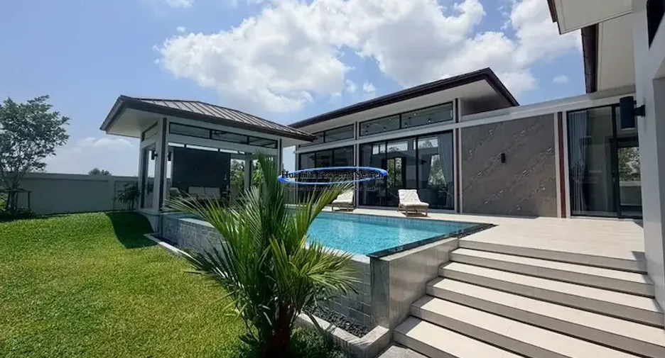 出售 3 卧室 独立屋 在 Pran Buri, 班武里府
