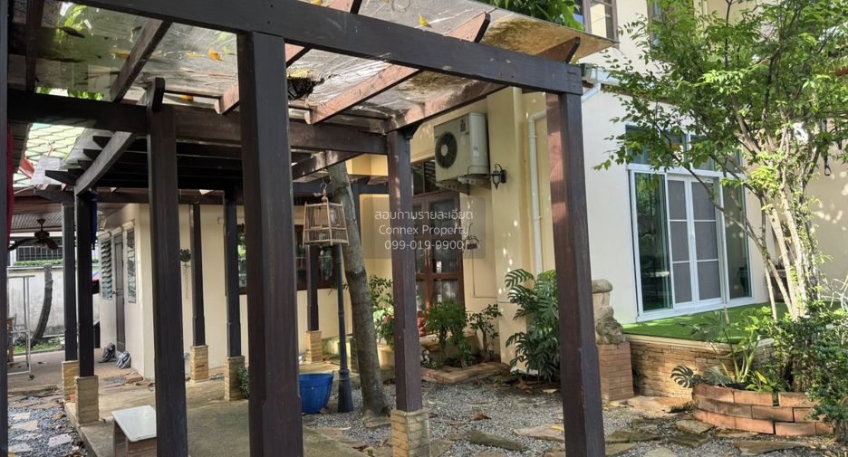 For sale 3 bedrooms house in Taling Chan, Bangkok
