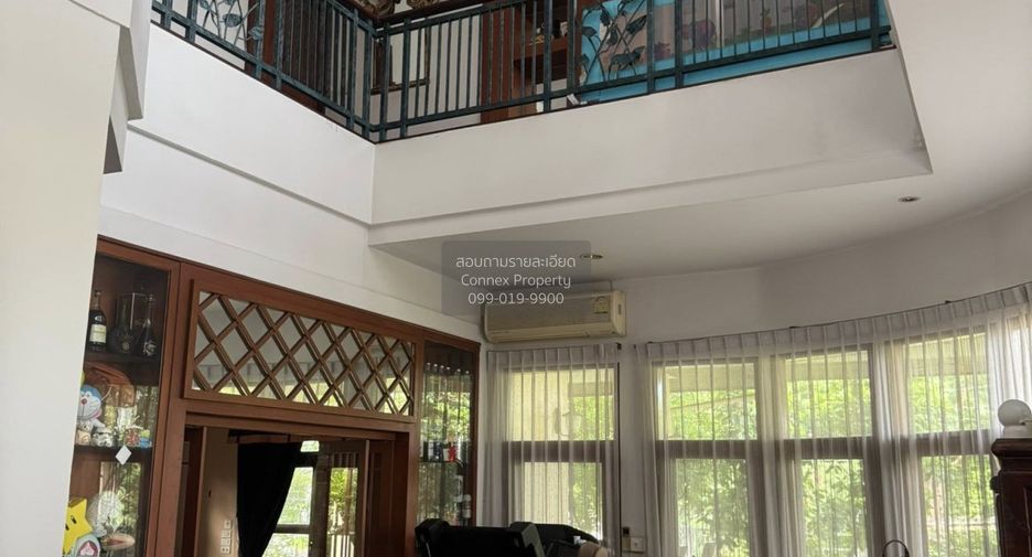 For sale 3 bedrooms house in Taling Chan, Bangkok