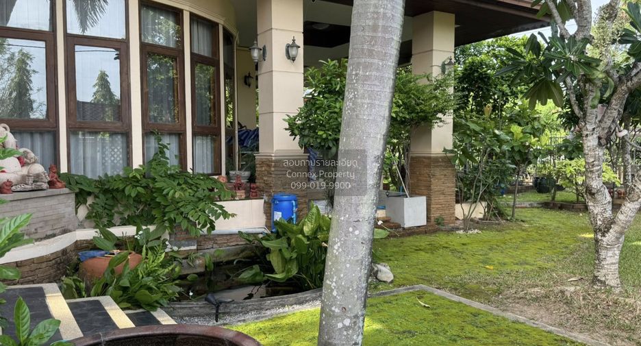 For sale 3 bedrooms house in Taling Chan, Bangkok