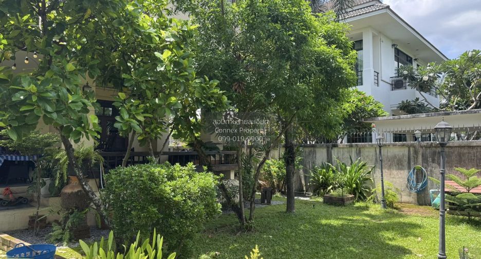 For sale 3 bedrooms house in Taling Chan, Bangkok