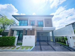 For sale 4 bedrooms house in Bang Phli, Samut Prakan