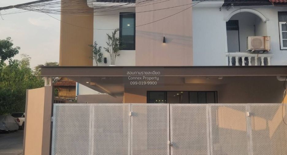 Reihenhaus zum Kauf mit 2 Zimmer in Wang Thonglang, Bangkok