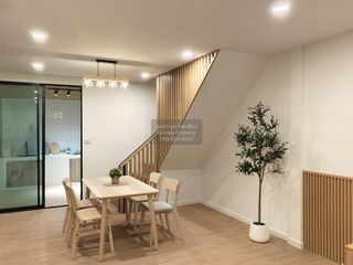 For sale 2 bedrooms townhouse in Wang Thonglang, Bangkok