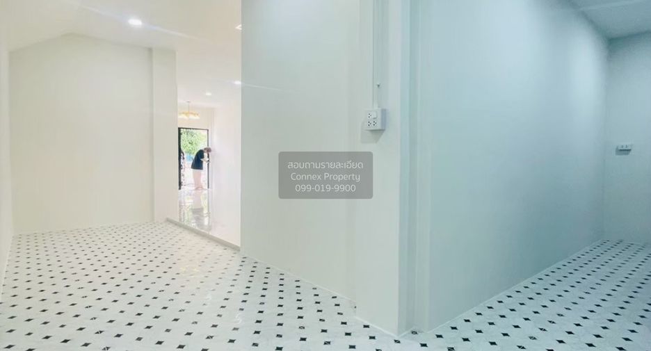 Reihenhaus zum Kauf mit 3 Zimmer in Saphan Sung, Bangkok