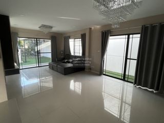 For sale 3 bedrooms house in Sai Mai, Bangkok