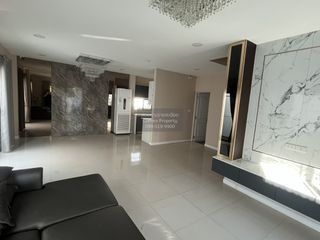For sale 3 bedrooms house in Sai Mai, Bangkok