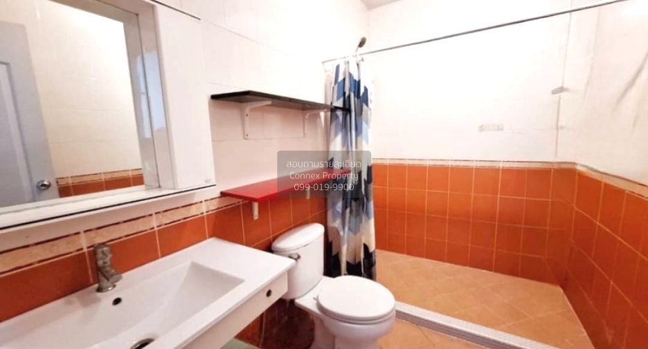 For sale 3 bedrooms townhouse in Sai Mai, Bangkok