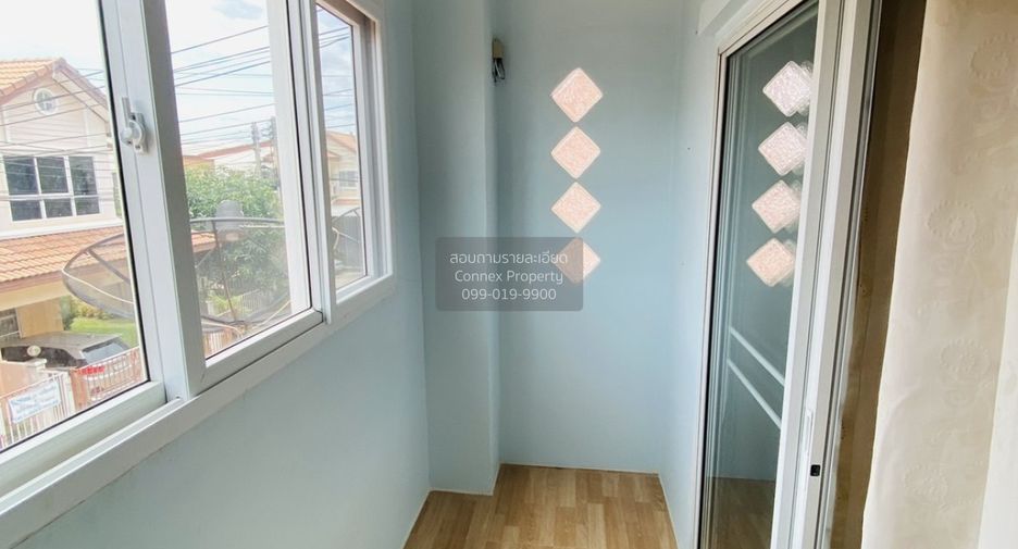 For sale 3 bedrooms townhouse in Sai Mai, Bangkok