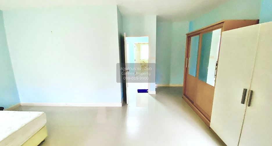 For sale 3 bedrooms townhouse in Sai Mai, Bangkok