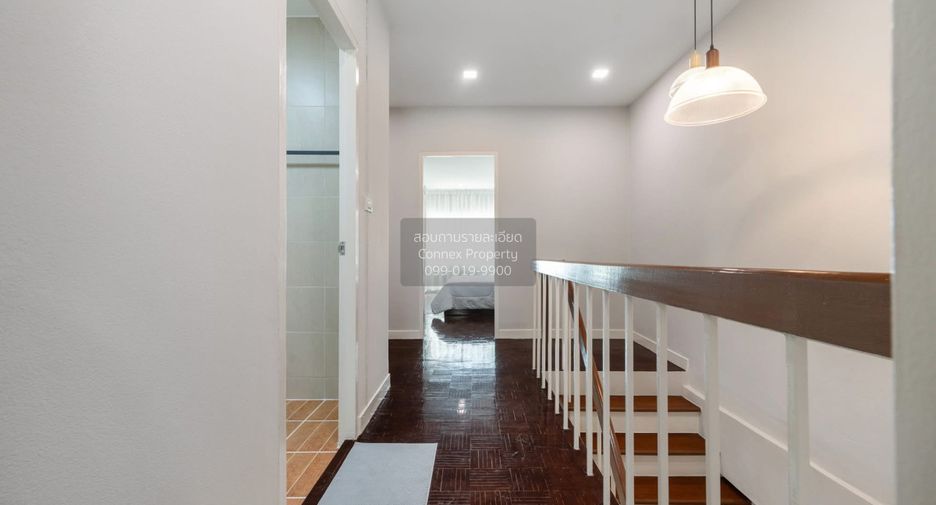 For sale 2 bedrooms townhouse in Bang Khen, Bangkok
