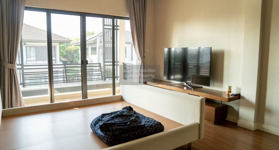 For sale 4 bedrooms house in Bangkok Noi, Bangkok