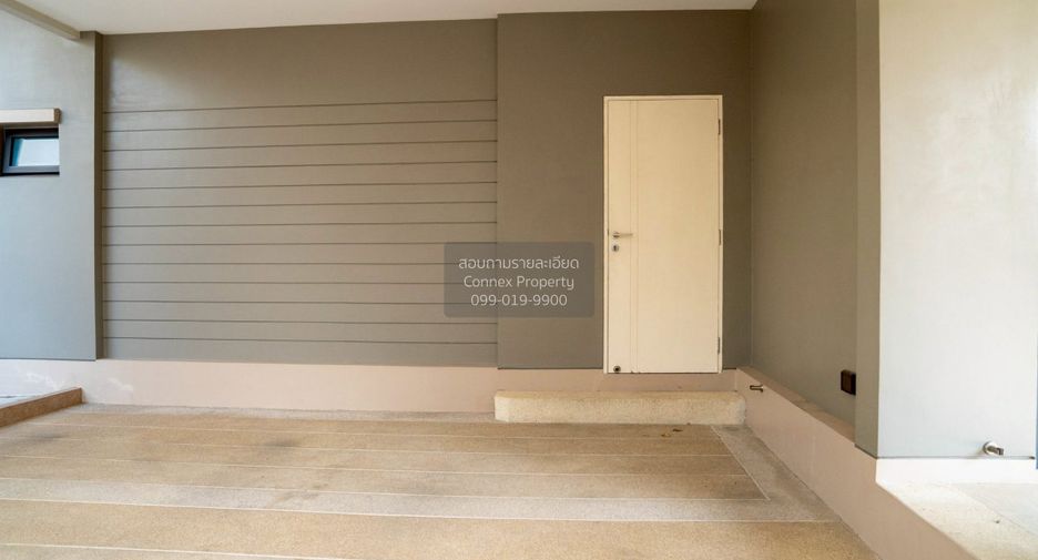 For sale 4 bedrooms house in Bangkok Noi, Bangkok