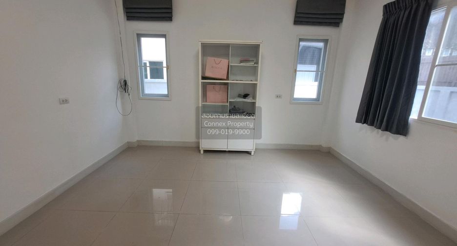 For sale 4 bedrooms house in Min Buri, Bangkok