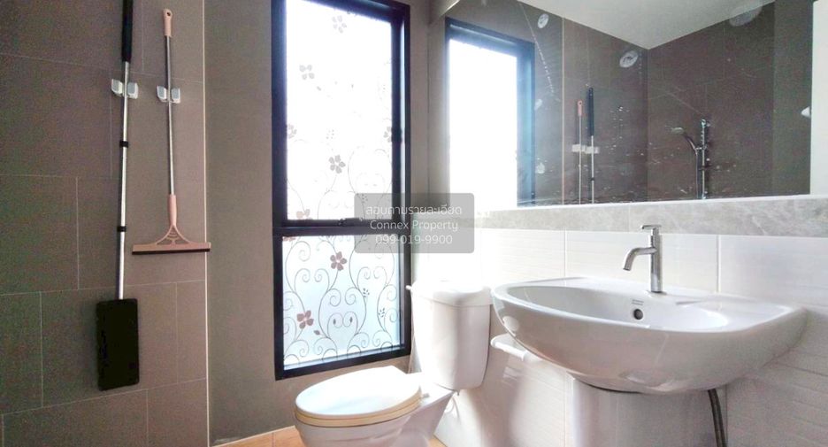À vendre 3 chambres maison à Phra Samut Chedi, Samut Prakan