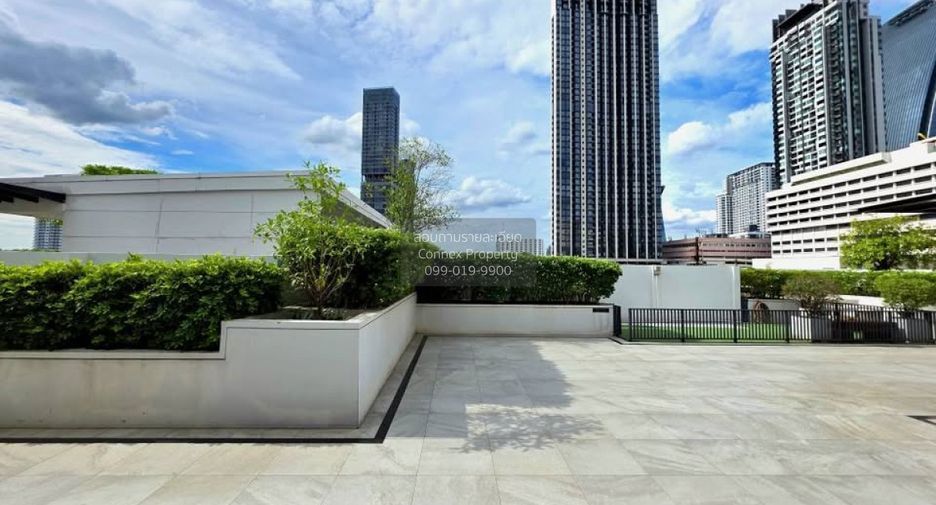 For sale 1 bed condo in Pathum Wan, Bangkok