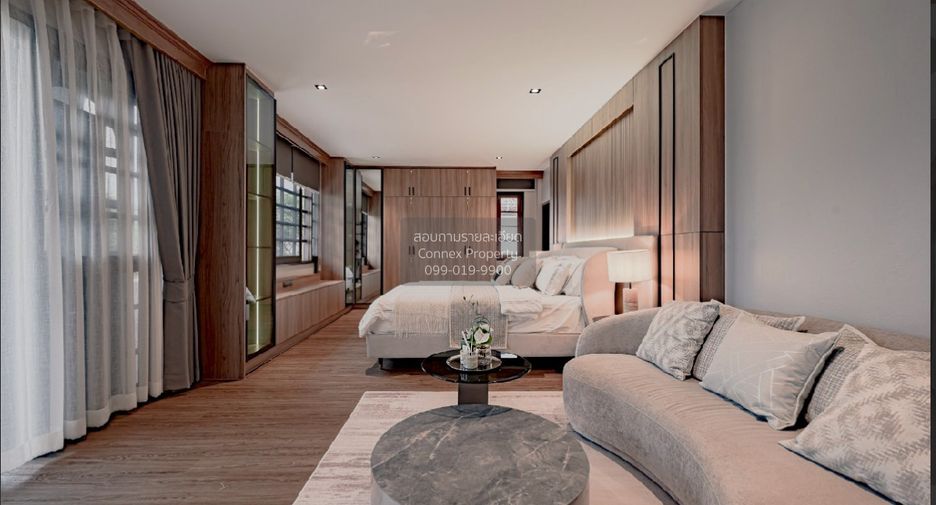 For sale 5 ベッドルーム house in Phra Khanong, Bangkok
