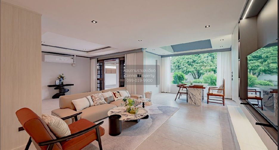 For sale 5 ベッドルーム house in Phra Khanong, Bangkok