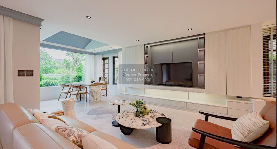 For sale 5 ベッドルーム house in Phra Khanong, Bangkok