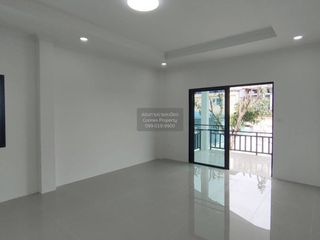 Casa en venta de 4 habitaciones en Bang Yai, Nonthaburi