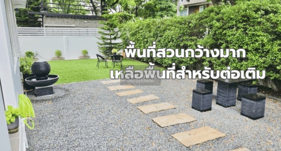 For sale 4 bedrooms house in Khlong Sam Wa, Bangkok