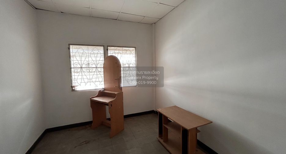 For sale 2 bedrooms townhouse in Khlong Sam Wa, Bangkok