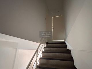For sale 2 ベッドルーム townhouse in Khlong Sam Wa, Bangkok