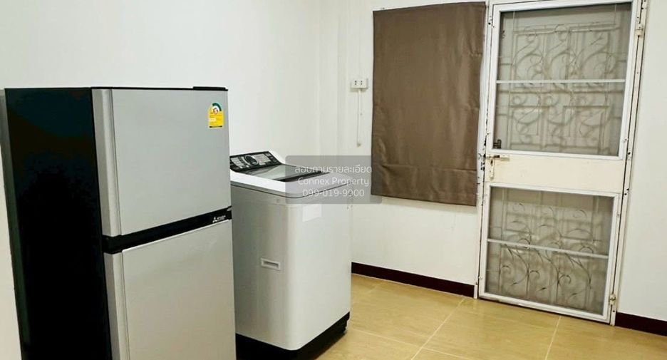 For sale 3 bedrooms townhouse in Khan Na Yao, Bangkok