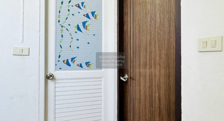 For sale 3 bedrooms townhouse in Khan Na Yao, Bangkok