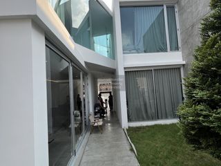 For sale 4 bedrooms house in Lat Phrao, Bangkok