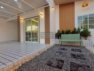À vendre 5 chambres maison à Bang Bua Thong, Nonthaburi
