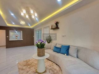 À vendre 5 chambres maison à Bang Bua Thong, Nonthaburi