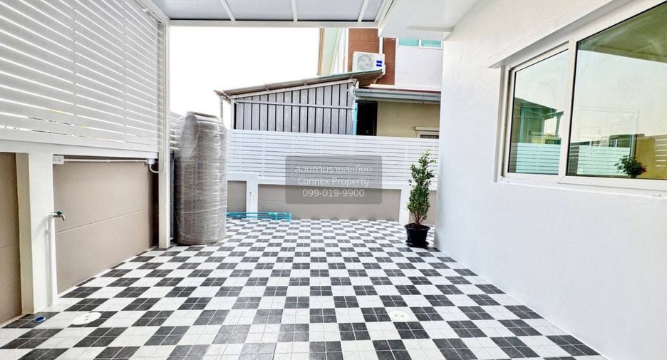 For sale 3 bedrooms house in Sai Noi, Nonthaburi
