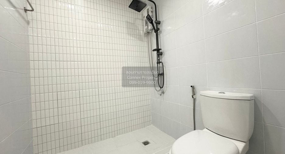 For sale 1 bed condo in Wang Thonglang, Bangkok