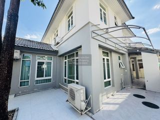 Casa en venta de 4 habitaciones en Khan Na Yao, Bangkok