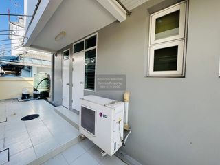Casa en venta de 4 habitaciones en Khan Na Yao, Bangkok