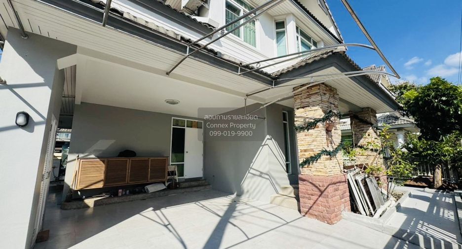 For sale 4 bedrooms house in Khan Na Yao, Bangkok