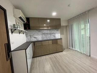 Продажа 2 спальни кондо в Чатучак, Бангкок