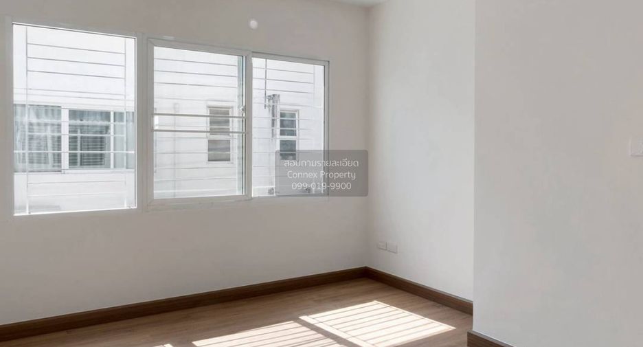 For sale 3 bedrooms townhouse in Bueng Kum, Bangkok