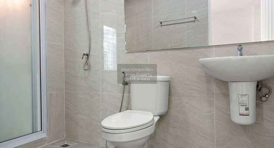 For sale 3 bedrooms townhouse in Bueng Kum, Bangkok