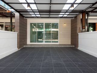 For sale 3 bedrooms townhouse in Bueng Kum, Bangkok